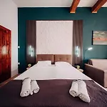 Rapture Gozo - 4*